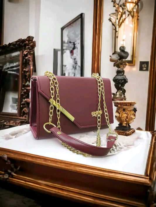 Stylish Bag with Long Chain Strap & Inner Zip Pocket